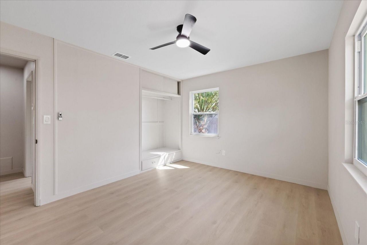 8211 Diagonal Road N, Saint Petersburg, FL 33702 Photo