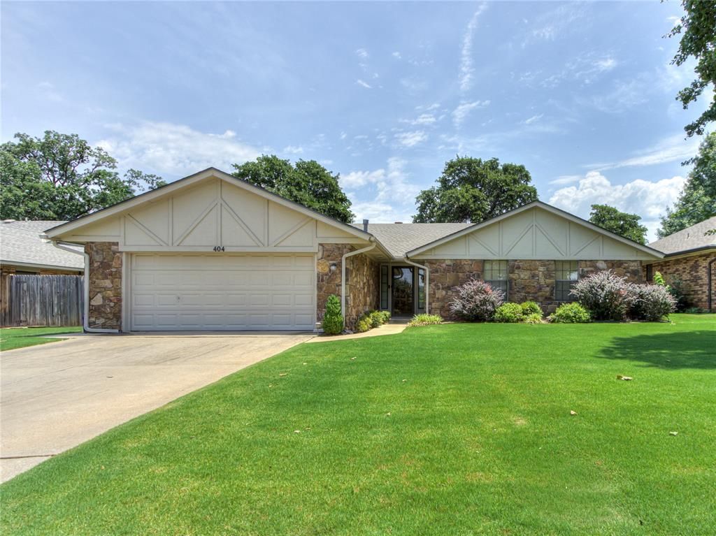 404 Cedar Bend Drive, Midwest City, OK 73130 Main Photo