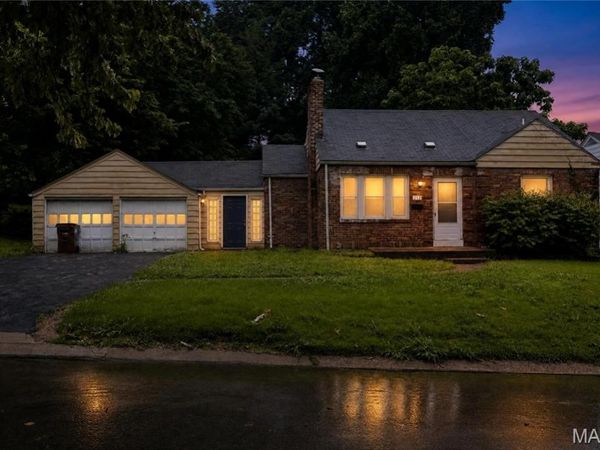 212 Thoroughman Avenue, St Louis, MO 63135