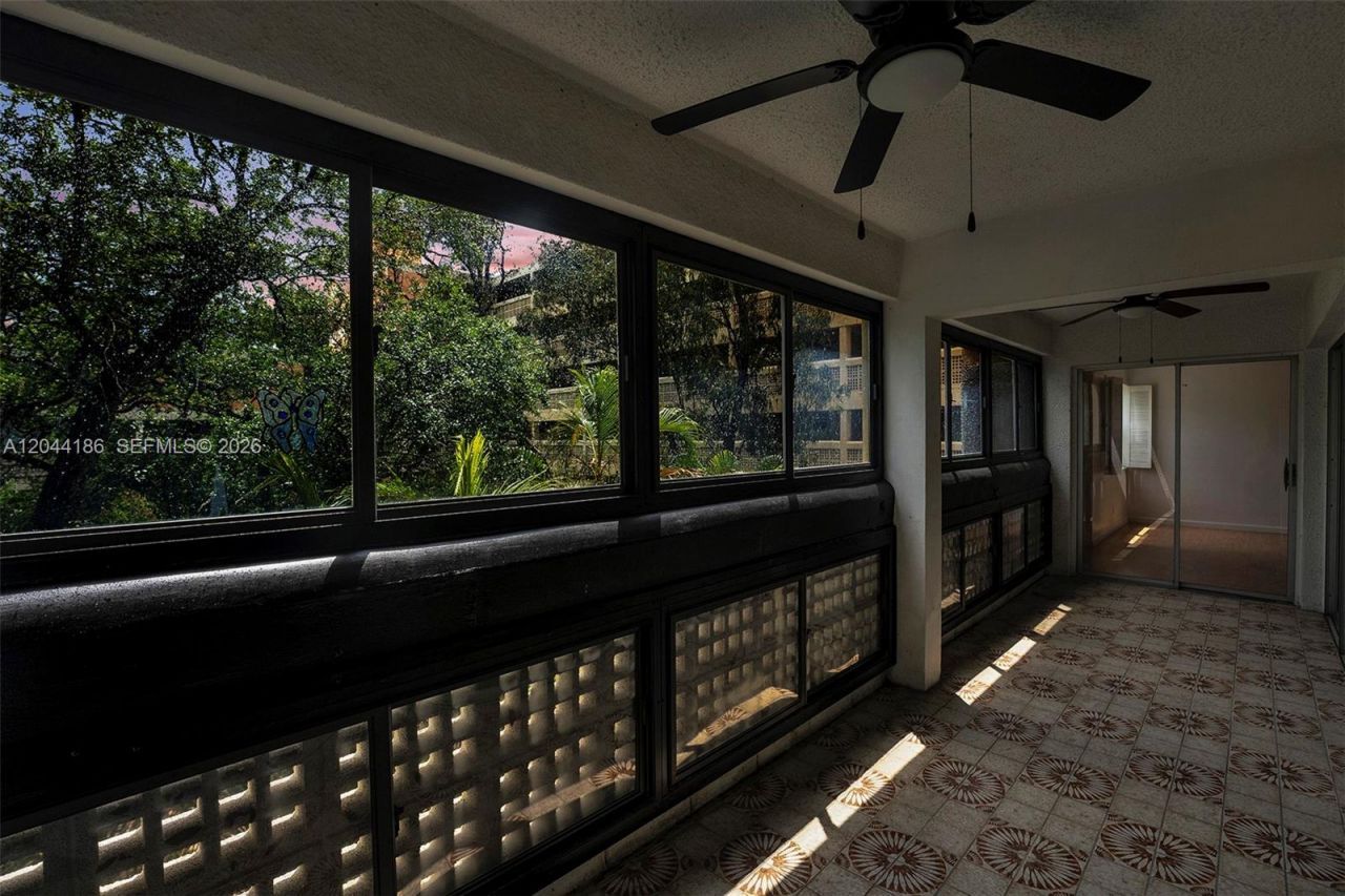 3301 Spanish Moss Ter, Unit 406, Lauderhill, FL 33319 Photo