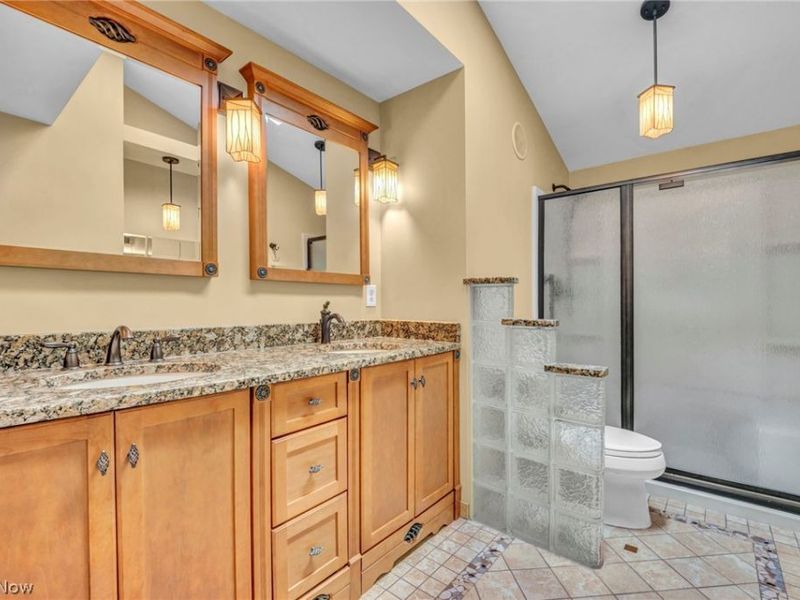 6845 Liberty Road, Solon, OH 44139 Photo 27