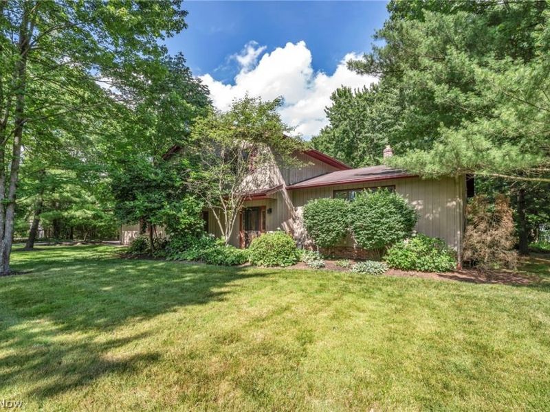6845 Liberty Road, Solon, OH 44139 Photo 3