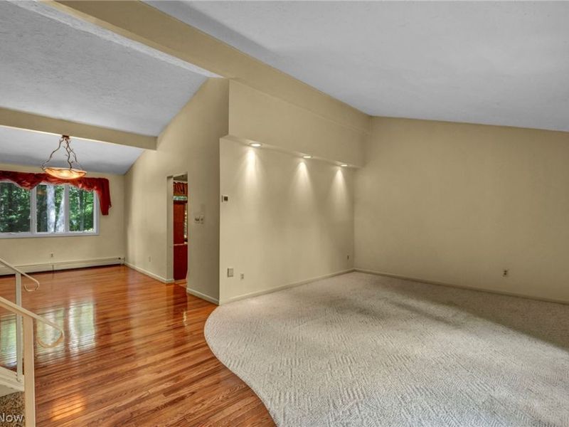 6845 Liberty Road, Solon, OH 44139 Photo 5