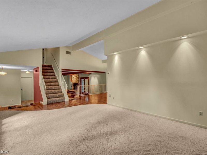 6845 Liberty Road, Solon, OH 44139 Photo 8