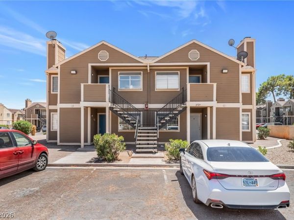 2722 Alicialynn Way , Unit B, Las Vegas, NV 89121
