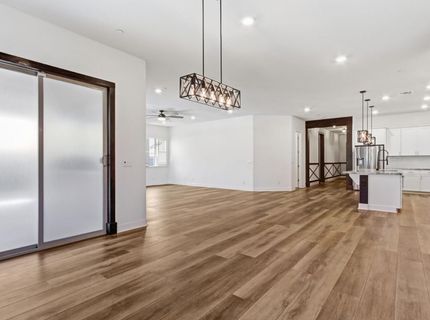 9875 Clyde Ingalsbe St, Elk Grove, CA 95624 Photo