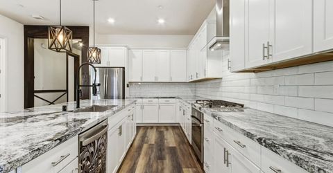 9875 Clyde Ingalsbe St, Elk Grove, CA 95624 Photo