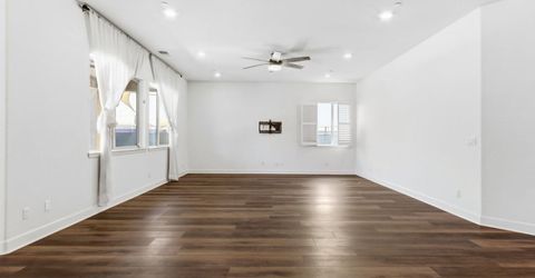 9875 Clyde Ingalsbe St, Elk Grove, CA 95624 Photo