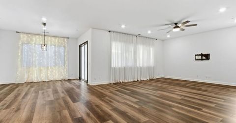 9875 Clyde Ingalsbe St, Elk Grove, CA 95624 Photo