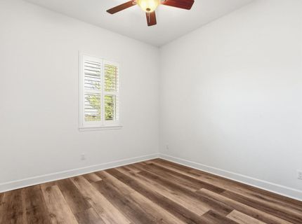 9875 Clyde Ingalsbe St, Elk Grove, CA 95624 Photo