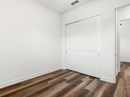9875 Clyde Ingalsbe St, Elk Grove, CA 95624 Photo