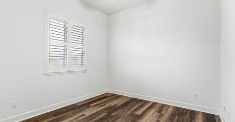 9875 Clyde Ingalsbe St, Elk Grove, CA 95624 Photo