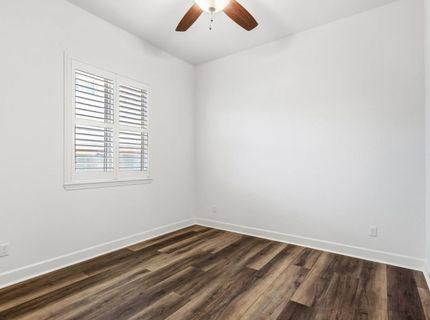 9875 Clyde Ingalsbe St, Elk Grove, CA 95624 Photo