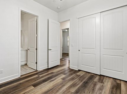 9875 Clyde Ingalsbe St, Elk Grove, CA 95624 Photo