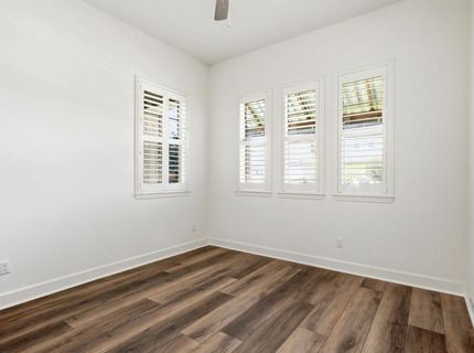 9875 Clyde Ingalsbe St, Elk Grove, CA 95624 Photo