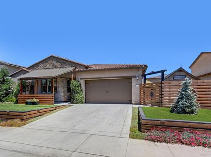 9875 Clyde Ingalsbe St, Elk Grove, CA 95624 Photo
