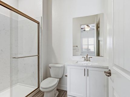 9875 Clyde Ingalsbe St, Elk Grove, CA 95624 Photo