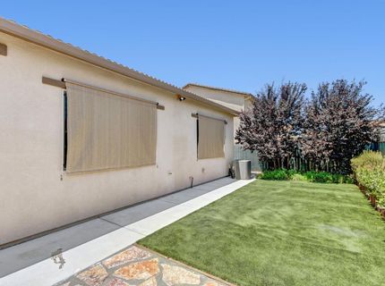 9875 Clyde Ingalsbe St, Elk Grove, CA 95624 Photo