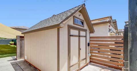 9875 Clyde Ingalsbe St, Elk Grove, CA 95624 Photo