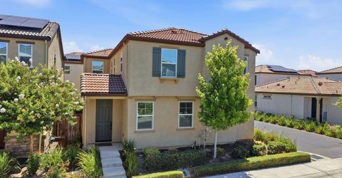9911 Del Surf Ln, Elk Grove, CA 95757 Photo