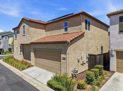9911 Del Surf Ln, Elk Grove, CA 95757 Photo