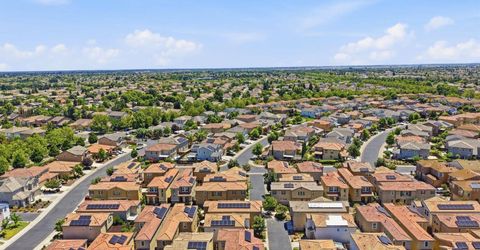 9911 Del Surf Ln, Elk Grove, CA 95757 Photo