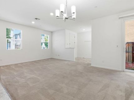9911 Del Surf Ln, Elk Grove, CA 95757 Photo