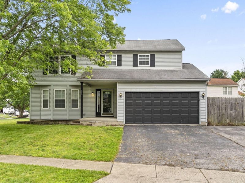 2839 Beal Drive , Columbus, OH 43232 Photo 2