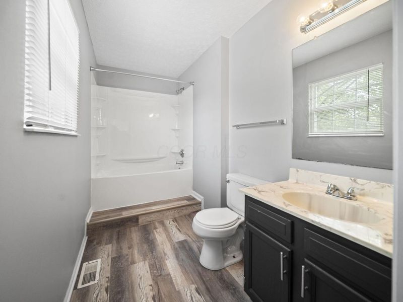 2839 Beal Drive , Columbus, OH 43232 Photo 29
