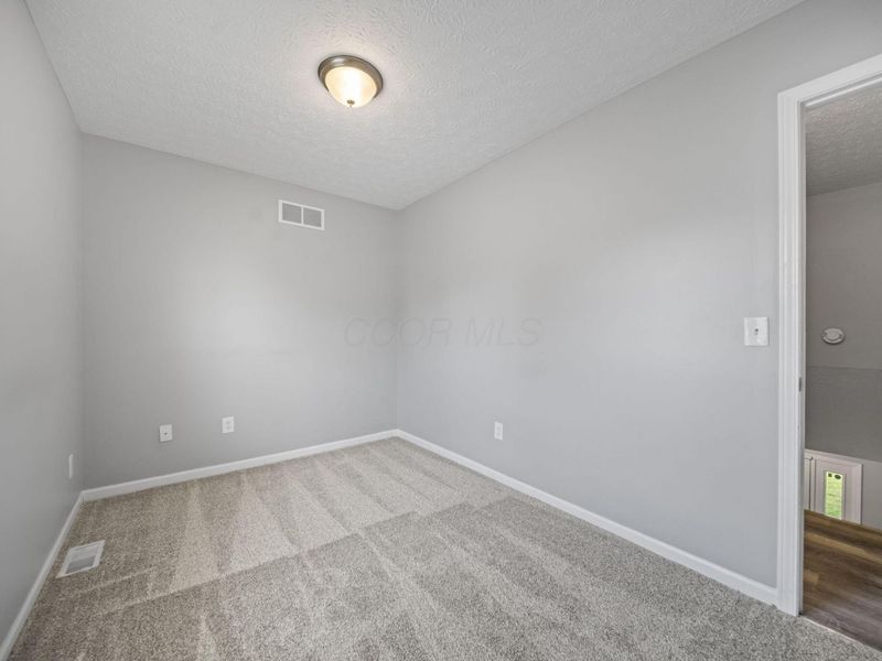 2839 Beal Drive , Columbus, OH 43232 Photo 39