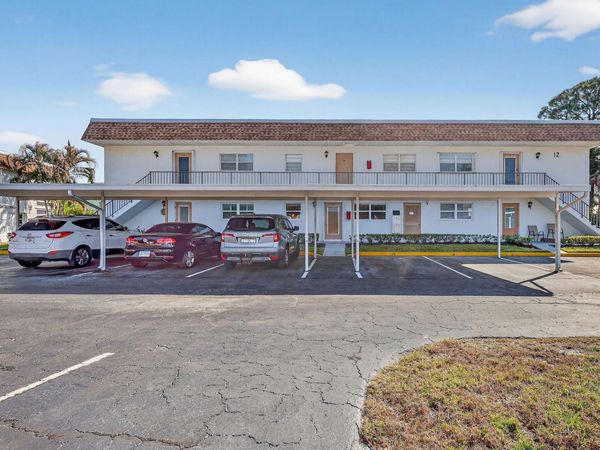 2950 SE Ocean Boulevard, Unit 12, Stuart, FL 34996