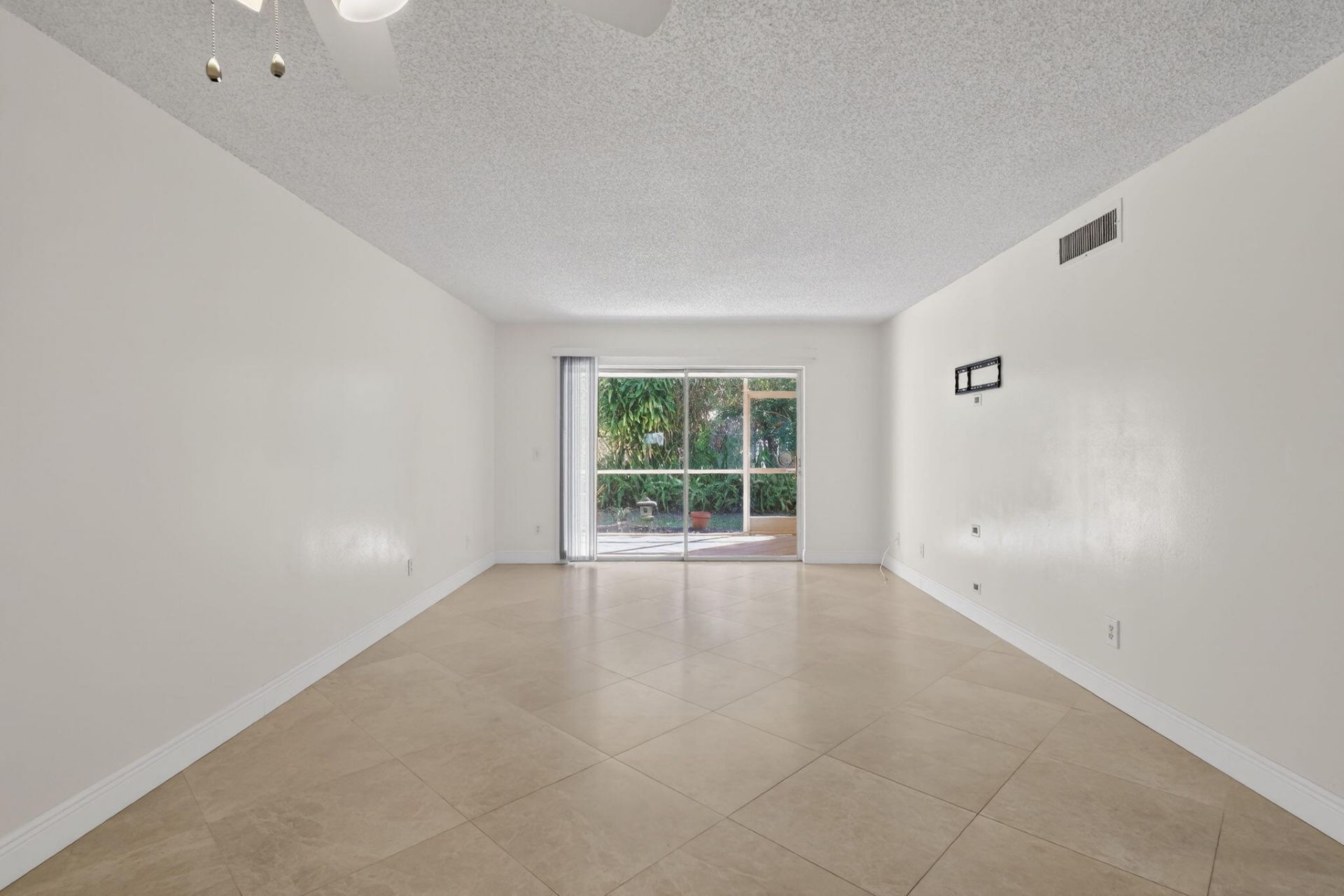 2950 SE Ocean Boulevard, Unit 12, Stuart, FL 34996 Photo