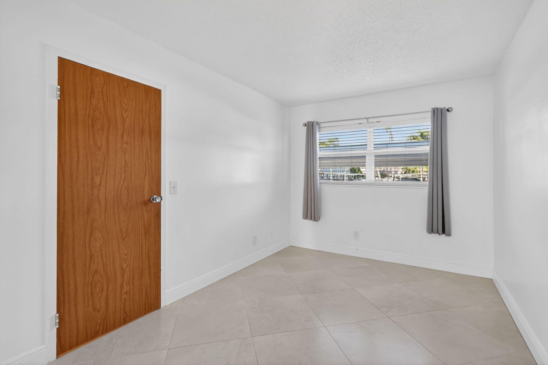 2950 SE Ocean Boulevard, Unit 12, Stuart, FL 34996 Photo