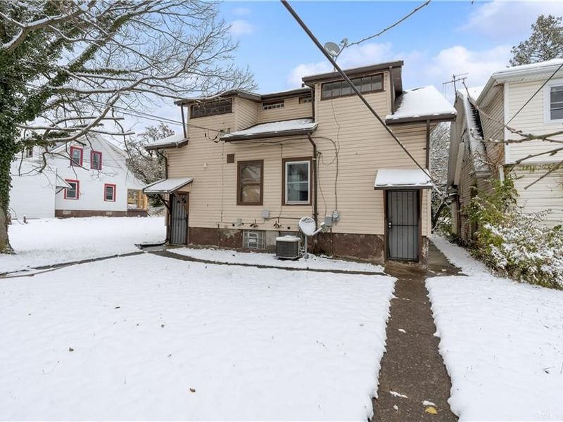 1205-1207 Windsor Avenue, Unit 1205, Dayton, OH 45402 Photo 2