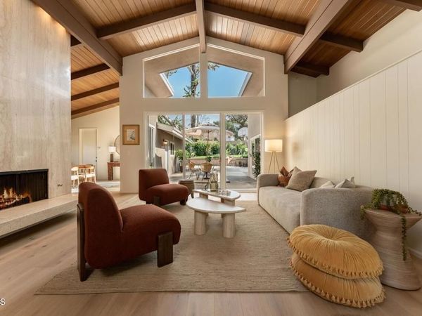 207 Highlawn Place, Altadena, CA 91001