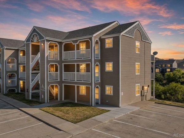 1141 S Gilbert Street, Unit 204, Castle Rock, CO 80104