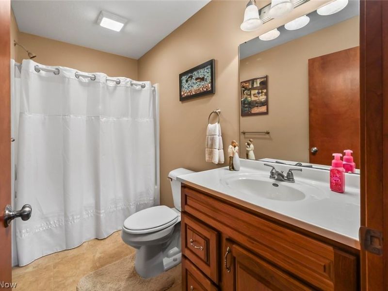 2343 Pleasant Hill Road NW, New Philadelphia, OH 44663 Photo 11