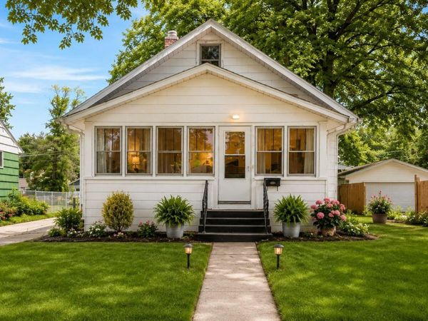 1513 11th Street N, Fargo, ND 58102