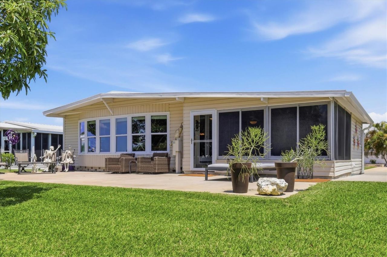 4619 15th Street Court E, Ellenton, FL 34222 Photo