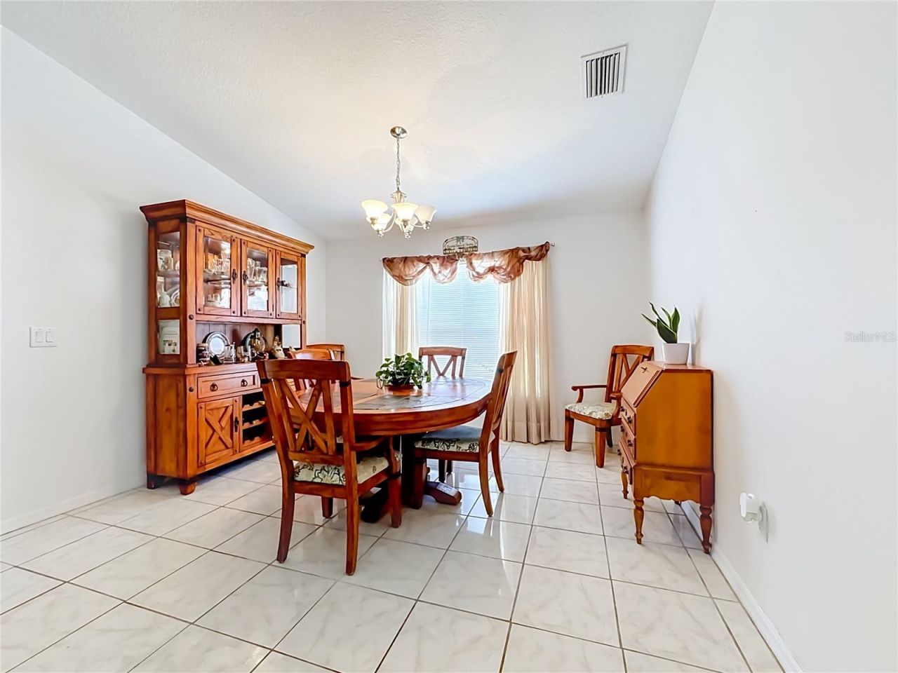 6630 Cambridge Park Drive, Apollo Beach, FL 33572 Photo