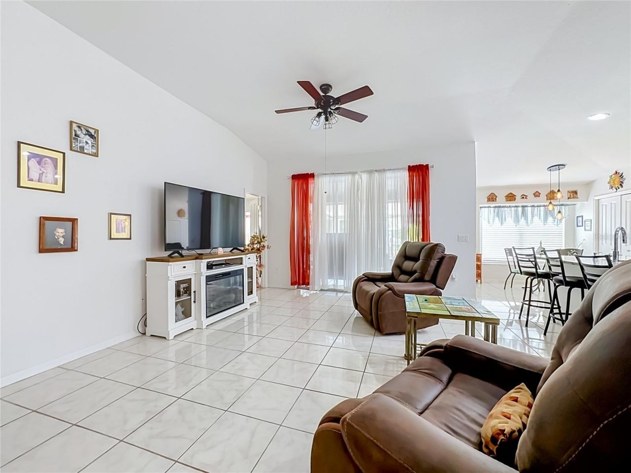 6630 Cambridge Park Drive, Apollo Beach, FL 33572 Photo
