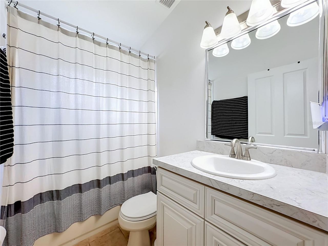 6630 Cambridge Park Drive, Apollo Beach, FL 33572 Photo