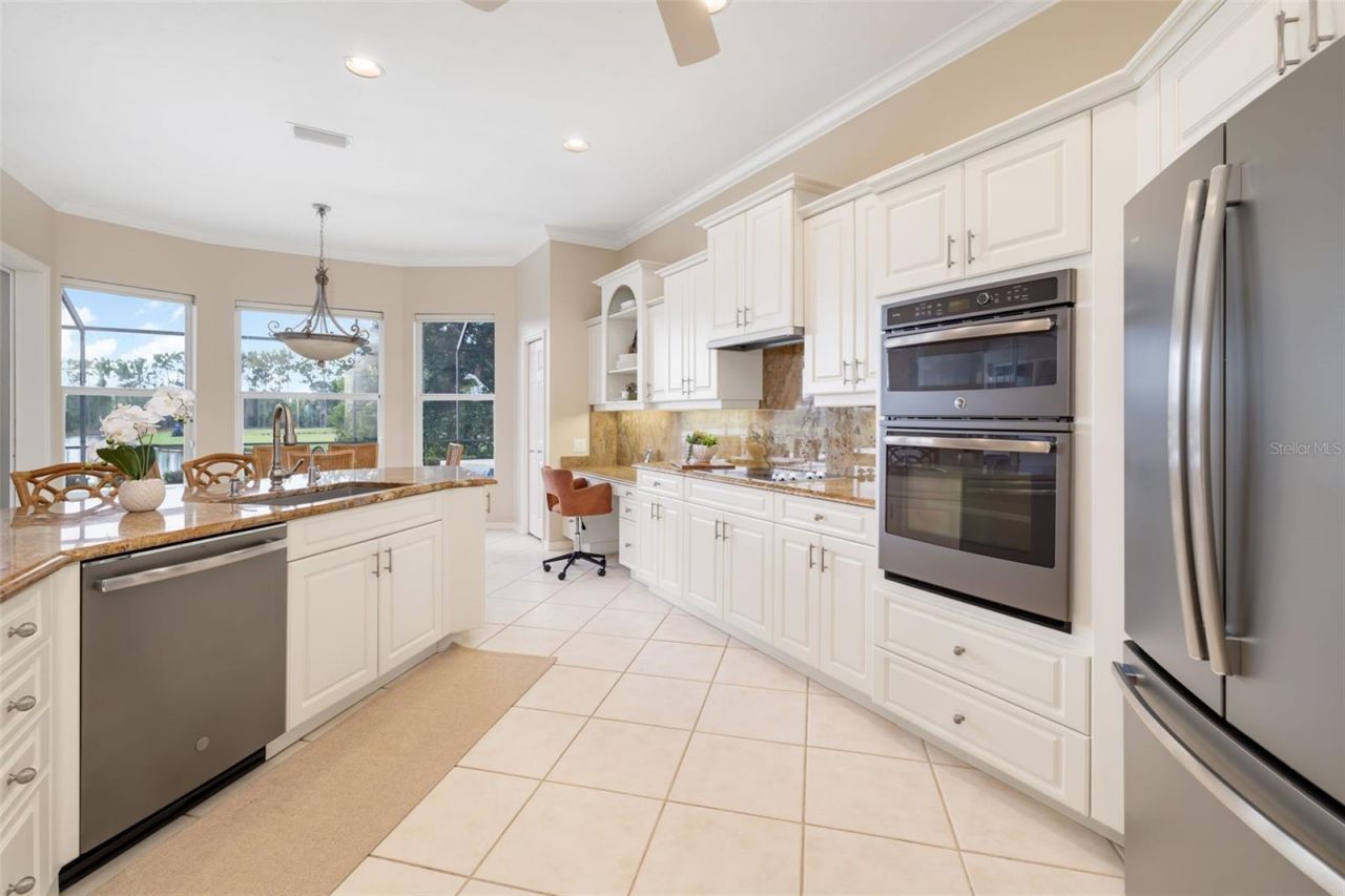 7505 Coventry Court, Bradenton, FL 34202 Photo