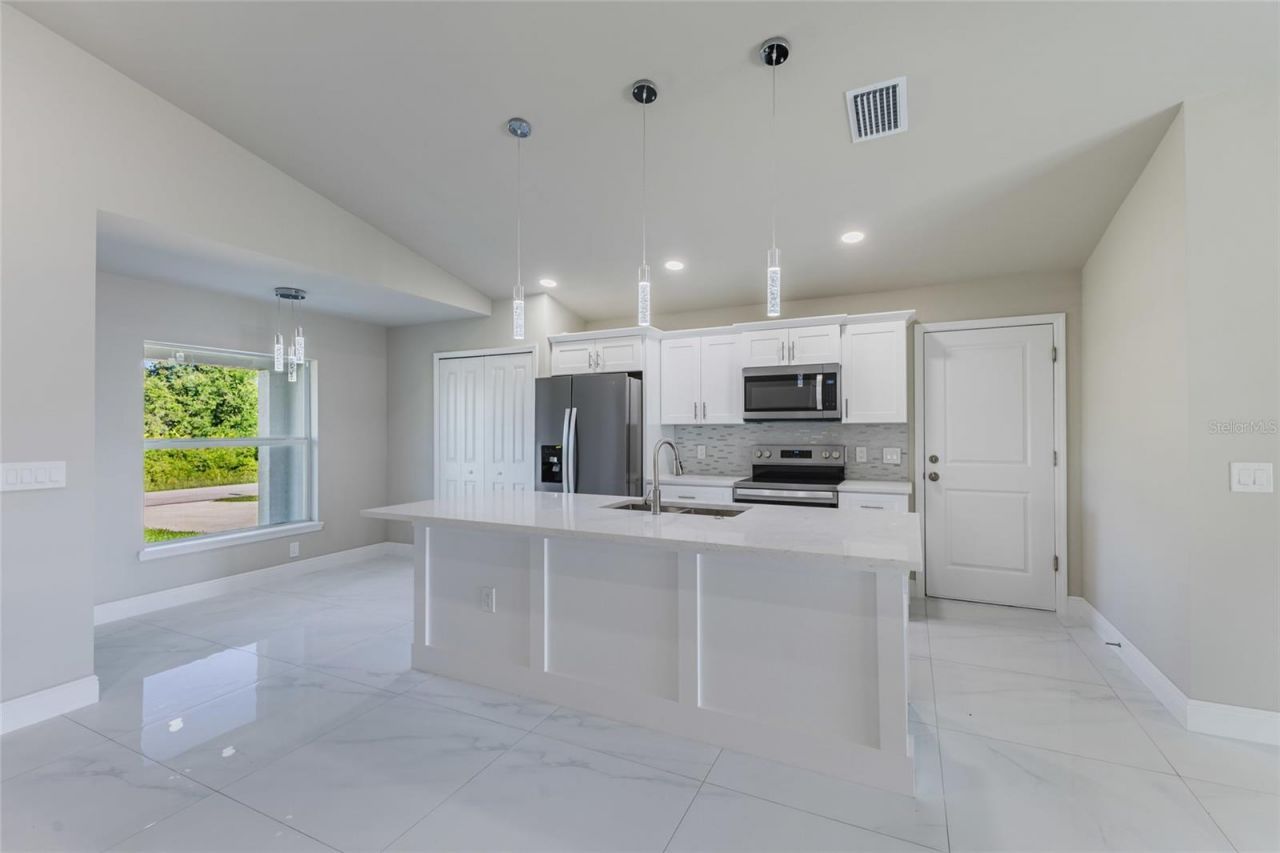 1962 Leghorn Street, Lehigh Acres, FL 33972 Photo