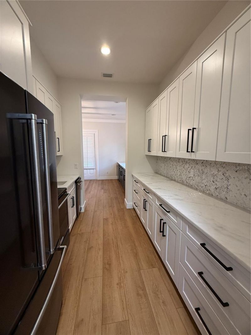 20 W Crest Avenue, Winter Garden, FL 34787 Photo