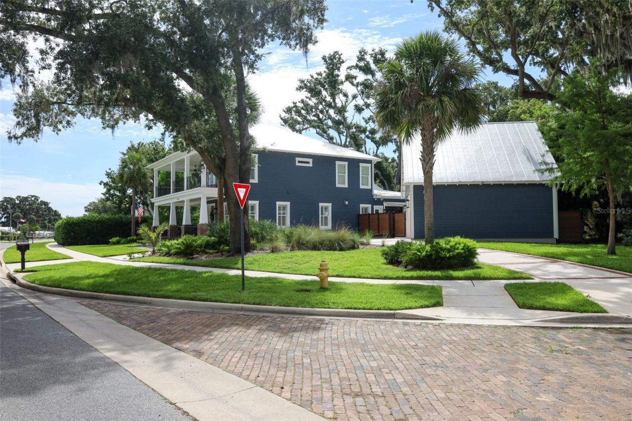 20 W Crest Avenue, Winter Garden, FL 34787 Photo