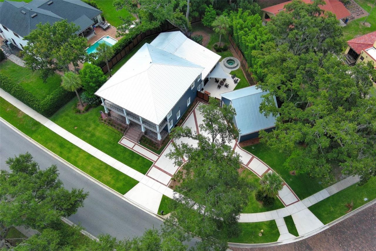 20 W Crest Avenue, Winter Garden, FL 34787 Photo