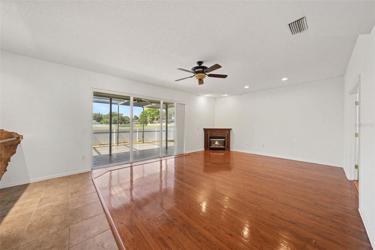 4227 Balington Drive , Valrico, FL 33596 Photo
