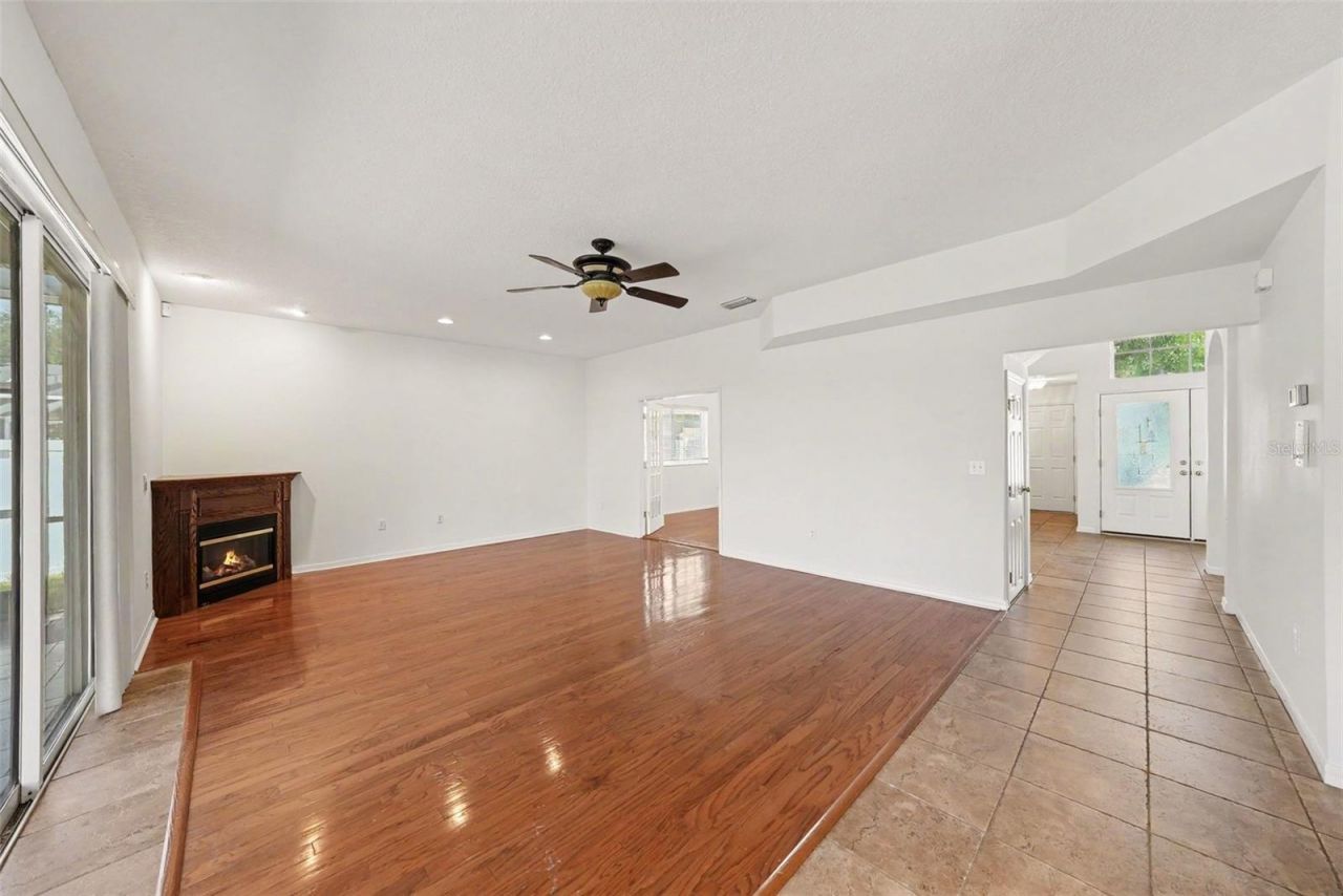 4227 Balington Drive , Valrico, FL 33596 Photo
