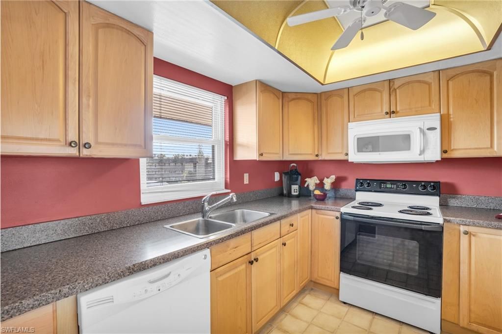5419 Rattlesnake Hamm Rd, Unit 304F, Naples, FL 34113 Photo